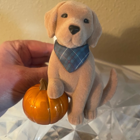 Bath & Body Works Golden Retriever Dog with Pumpkin Wall Flower NEW & CUTEE! - Picture 3 of 16